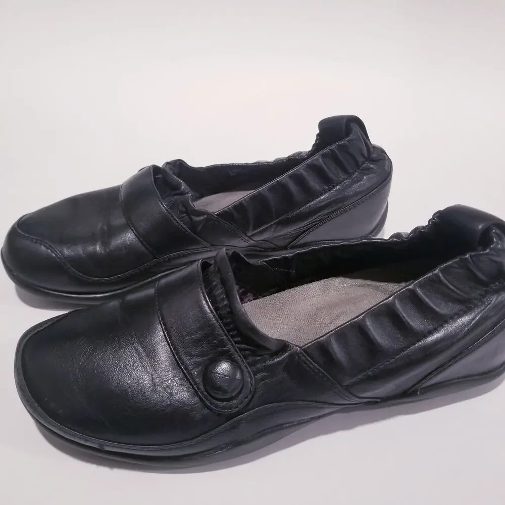 Dansko black leather